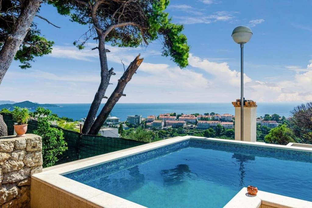 Wave N' Sea Apartment With A Private Pool Дубровник Екстер'єр фото